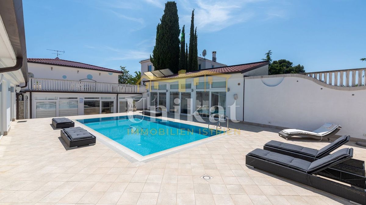 Casa di lusso - prima fila sul mare